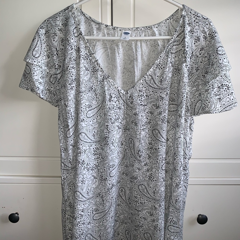 Paisley Ruffle Sleeve Top